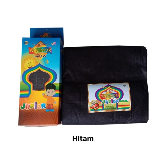 Sarung Anak Wadimor Hitam Polos NTPL Tanpa Garis