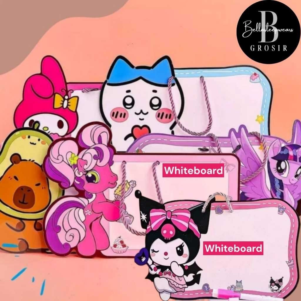 

SANRIO Papan Tulis Whiteboard Anak Karakter Capybara Kuromi My Melody My Little Pony Bolak Balik Lucu dapat Spidol