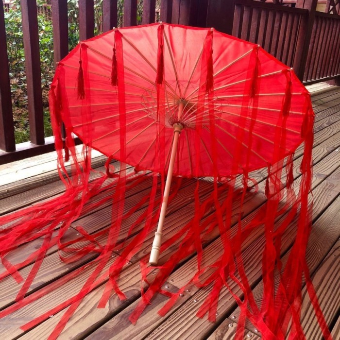 Payung merah cosplay tian guan ci fu hua cheng