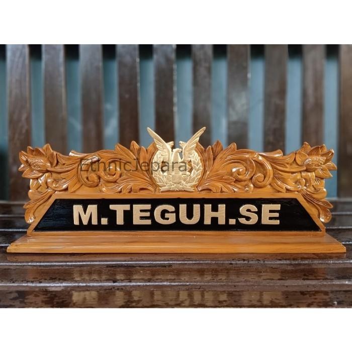 

papan nama kayu / PAPAN NAMA MEJA UKIR / PAPAN NAMA TNI / CUSTOM Termurah Seindonesia EJ4354