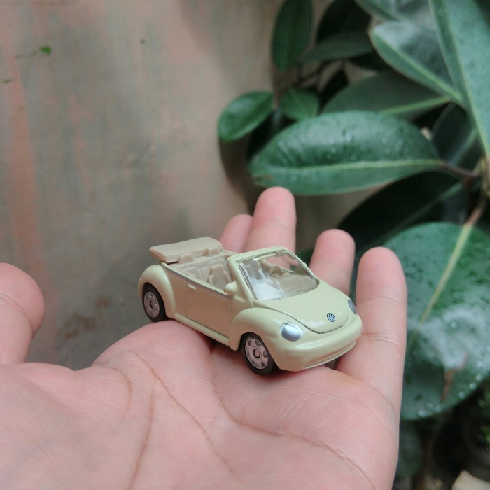 Maisto Volkswagen New Beetle Convertible Loose VW Miniatur Mainan Diecast