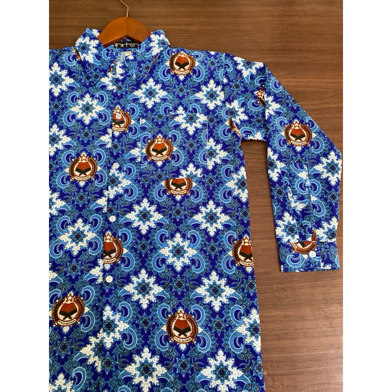 Baju Batik Sekolah SMP MTS Seragam kemeja Motif Lugina Warna Biru Nasional lengan pendek panjang