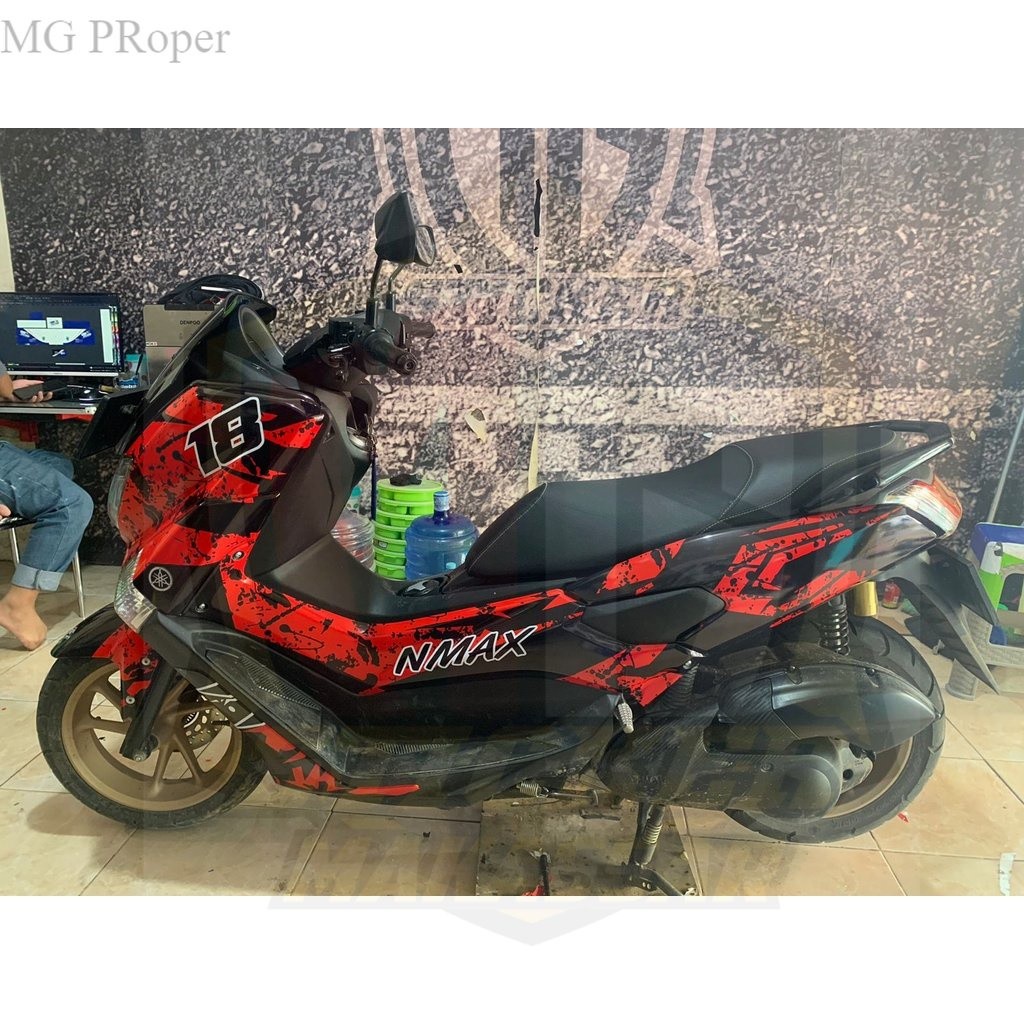 Striping Decal Stiker Motor YAMAHA  NMAX OLD Full Body  Motor  NMAX Lama Motif Garis Merah Hitam