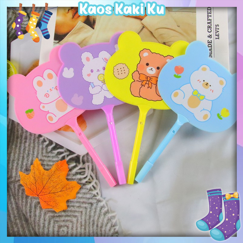 

Pulpen Kipas Variasi Karakter Boneka Lucu Pulpen Sekolah Anak 1193