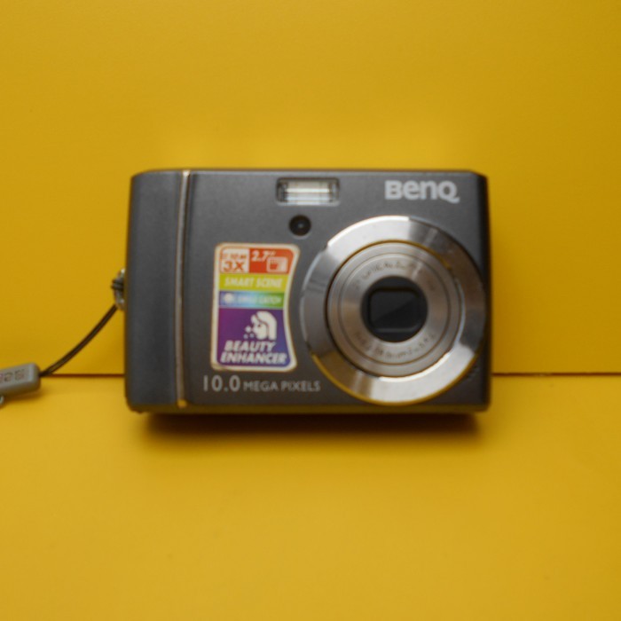 BenQ DC C1035 Kamera Digicam