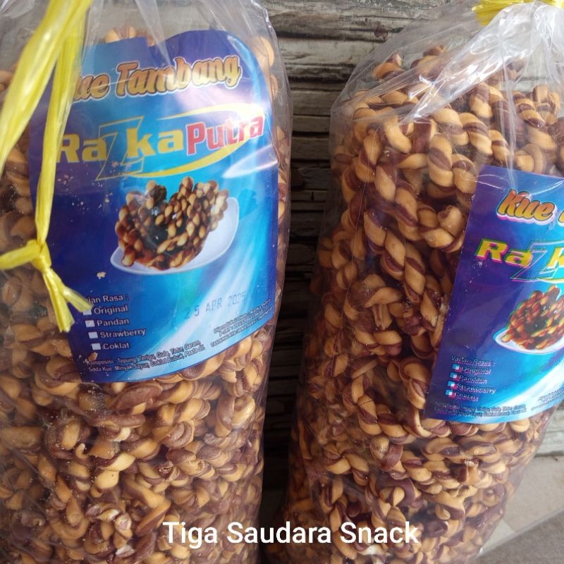 

Kue Tambang Untir Cemilan Manis Gurih Kemasan 1kg