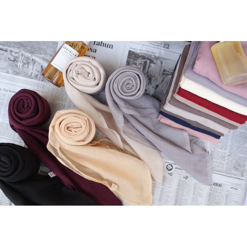 PARIS JADUL VARISHA/varisha paris jadul segi empt/hijab segi empat varisha BEST SELLER