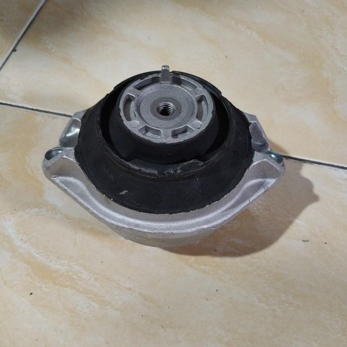 SALE engine mounting/ pangkon mesin  W140 S320 S280 KTT
