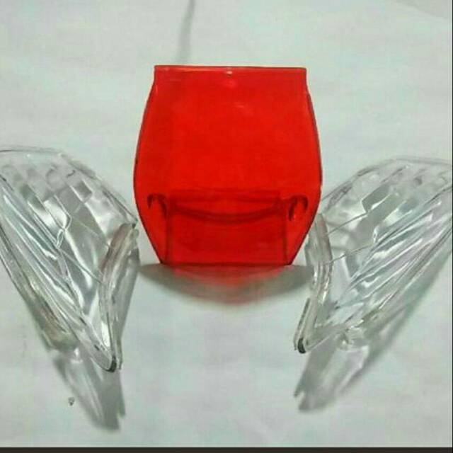 Kaca Mika stop lampu belakang karisma x / d