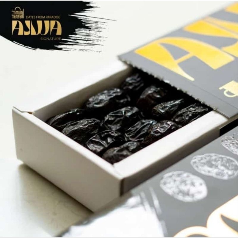 

Kurma Ajwa Signature Timur Tengah - Ajwa Jumbo 500gr