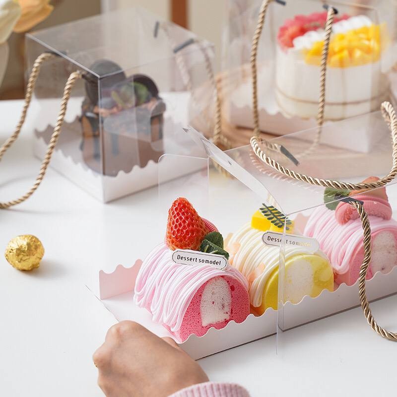 

Box Mika Hampers Full month Bening Tenteng Merah Transparant Birthday/ Box Cake Bening tenteng