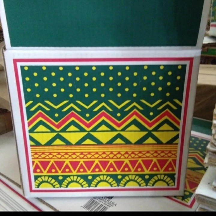 

Box Kardus Hampers Idul Fitri - 34X30X33 CM