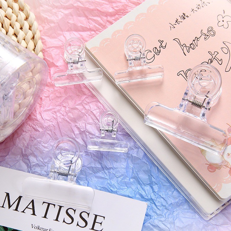 

Paper Clip Plastik Bening Klip Penjepit Kertas Foto dan File Ukuran Kecil / Penjepit Kertas Jepitan Clip Transparan Aesthetic Plastik Bening