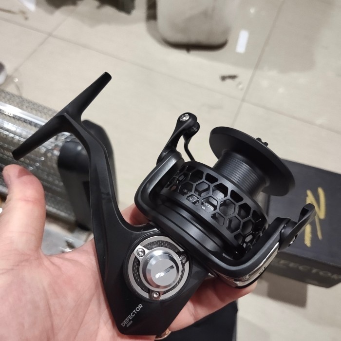 Reel kamikaze defector 5000 h power handel