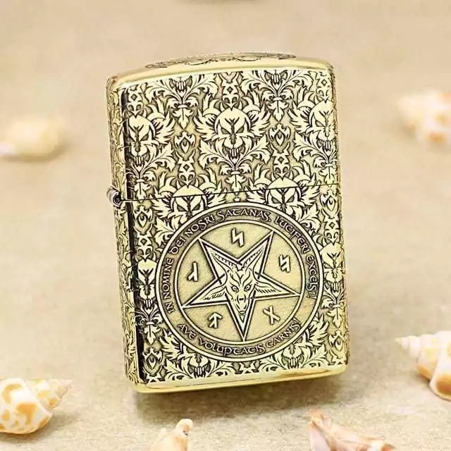 Korek Api Zippo Gold King Of Hell Design Windproof Engraved BEST QUALLITY ORI