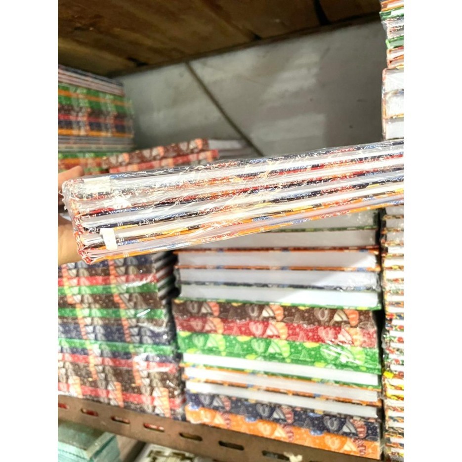 

buku folio/ buku hardcover - 50 lembar