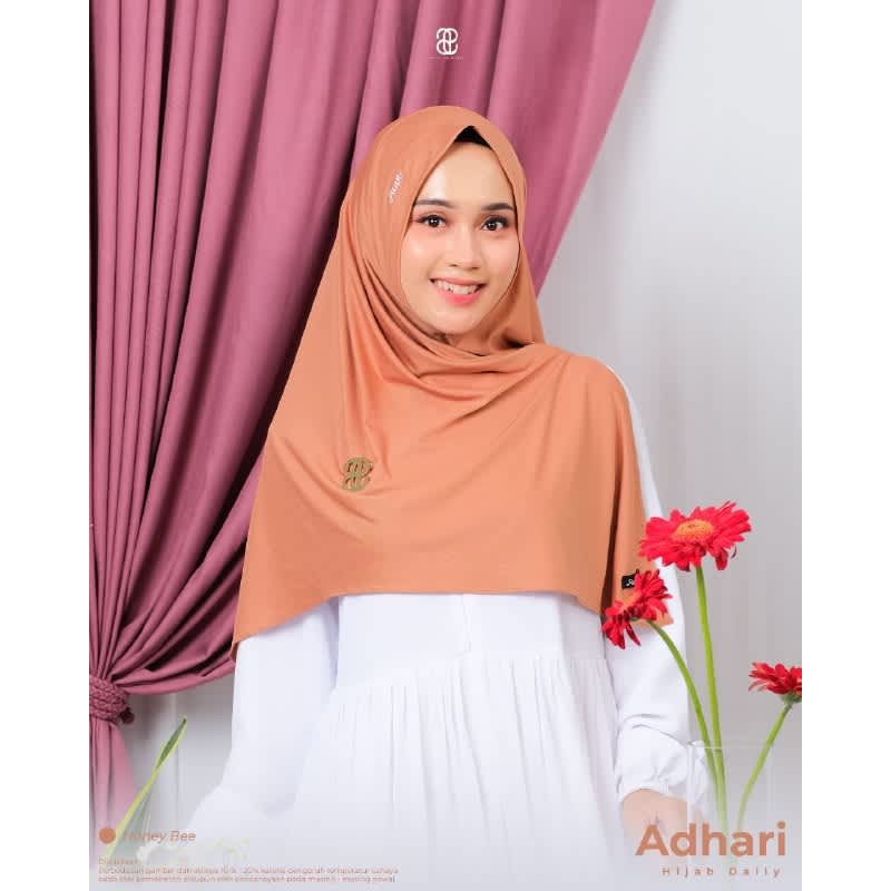 HIJAB PUAN ADHARI 2