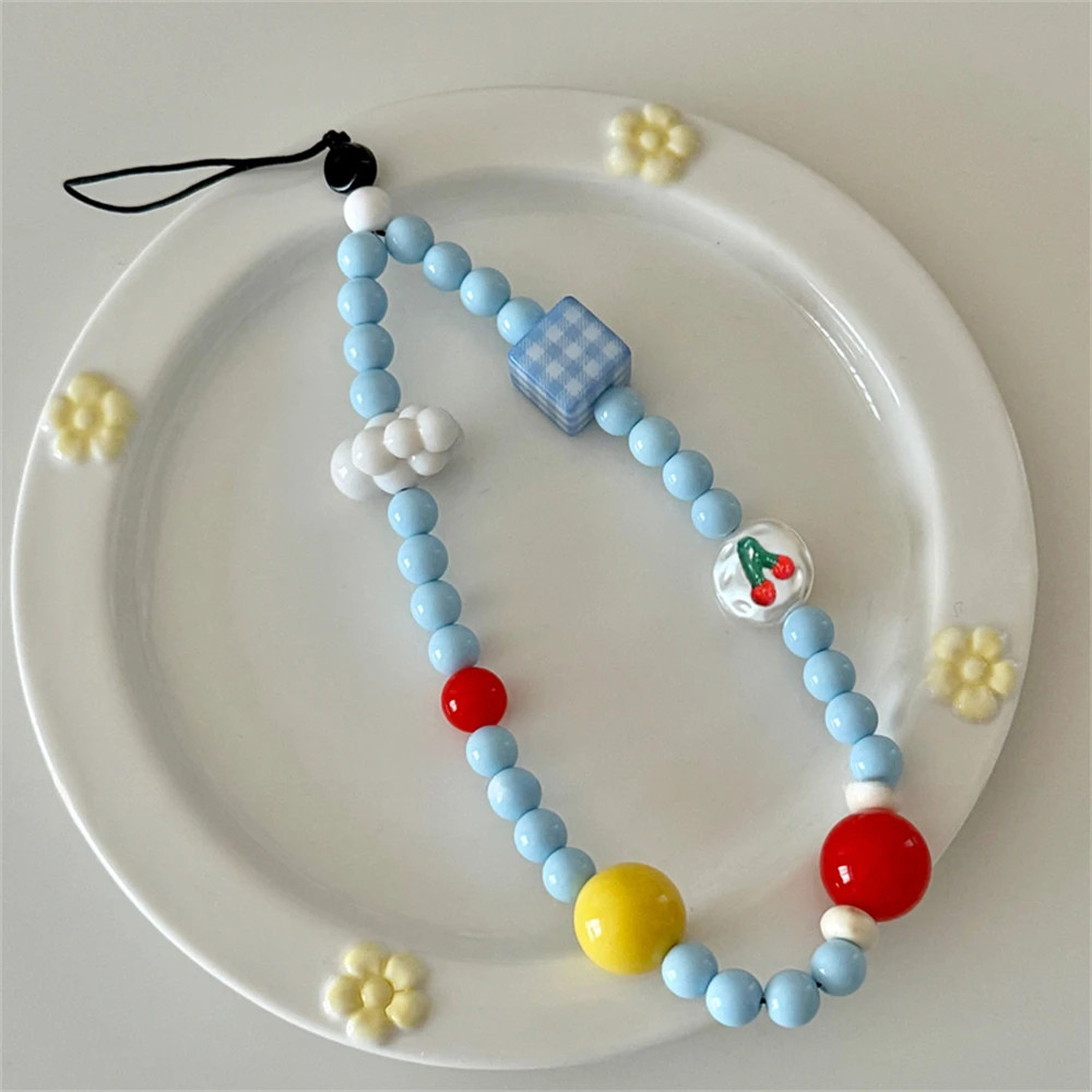 

Cute Blue Clouds erry Beaded Phone arm Strap Pendant For Phone Universal Accessrioes Sweet ain Lanyard Girls Hanging Rope