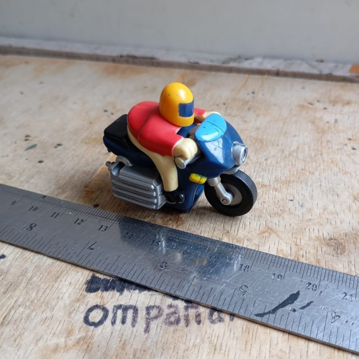 MAINAN miniatur mainan motor tooned