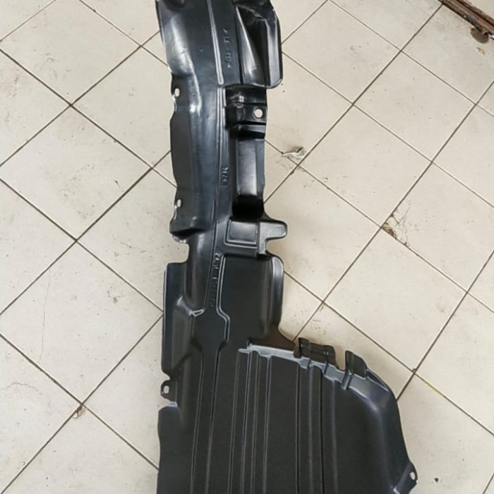 Liner Fender Avanza Tipe S - Kiri