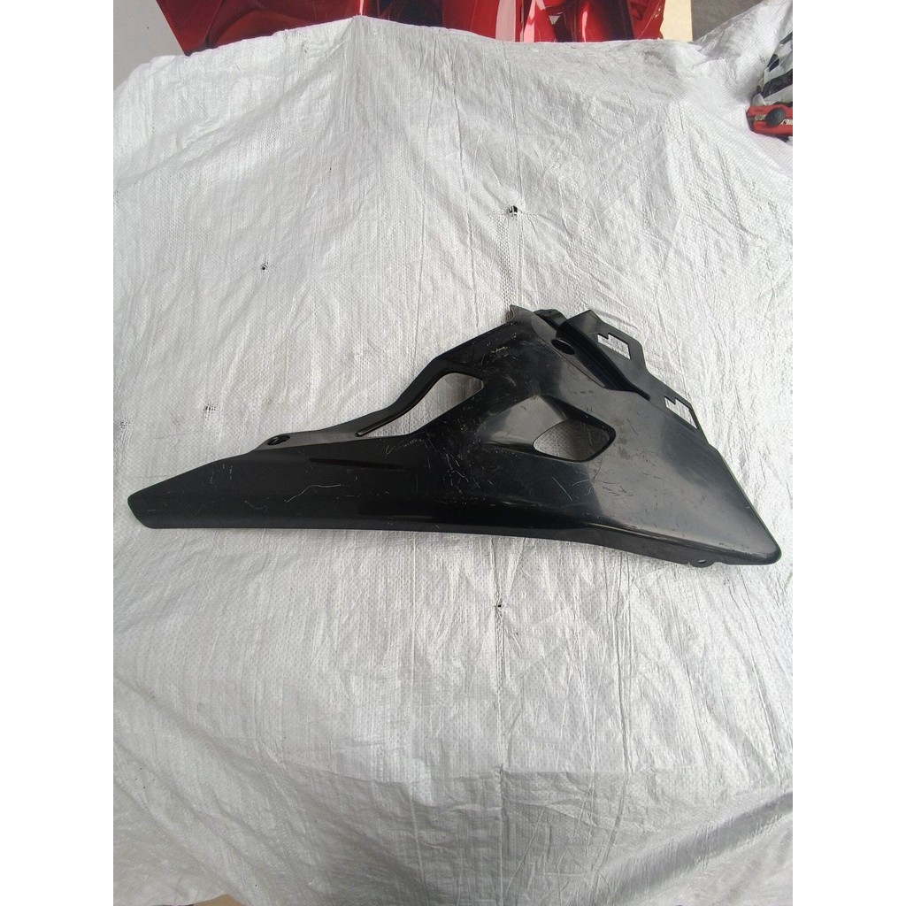 Original Undercowl  Fairing Bawah Kanan Suzuki GSX R 150