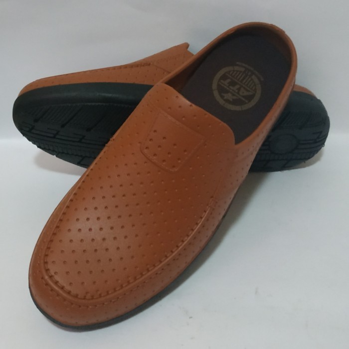 ❰PREMIUM❱ -Best Quality Selop Karet Pria S39-43 ATT Young Brown Sandal Sepatu Slip On Pria - Coklat 