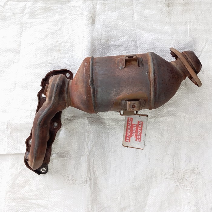 Header katalis knalpot Avanza 1.3 1300cc original copotan