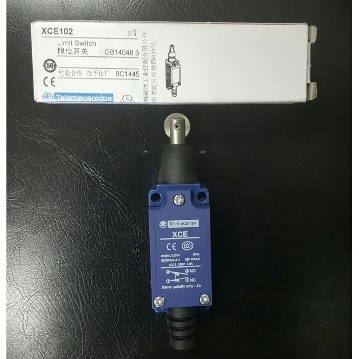 SCHNEIDER LIMIT SWITCH XCE102