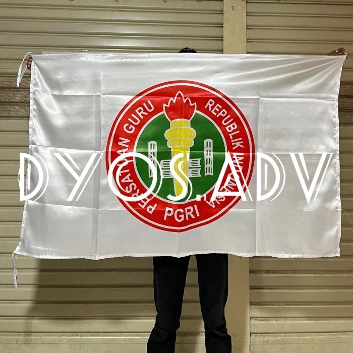 Bendera pgri bahan satin sablon bendera pgri 90X135