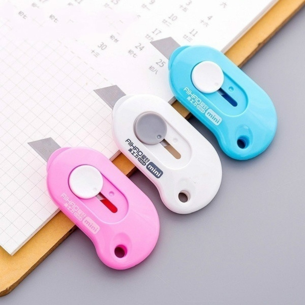 

Portable and cute creative box opener mini letter opener and paper cutter, used for unpacking express cartons and paper-cutting