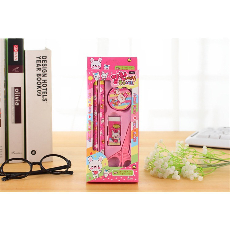 

Alat Tulis Stationary Sekolah Set Paket Alat Tulis 5 In1 Lengkap Kado Souvenir 1019