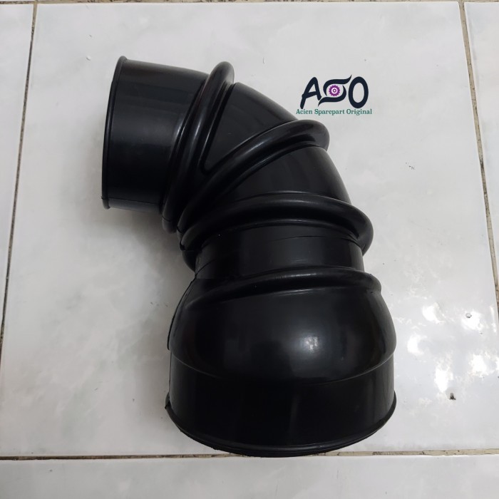 Selang Hawa Angin Air Duct Nissan CWA260 PK260 CWA 260 PK 260 BARU