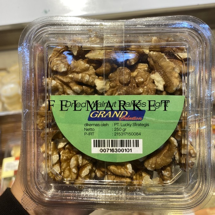 

Dried Walnut Halves Light Usa / Dried Walnut Import / 250 grm