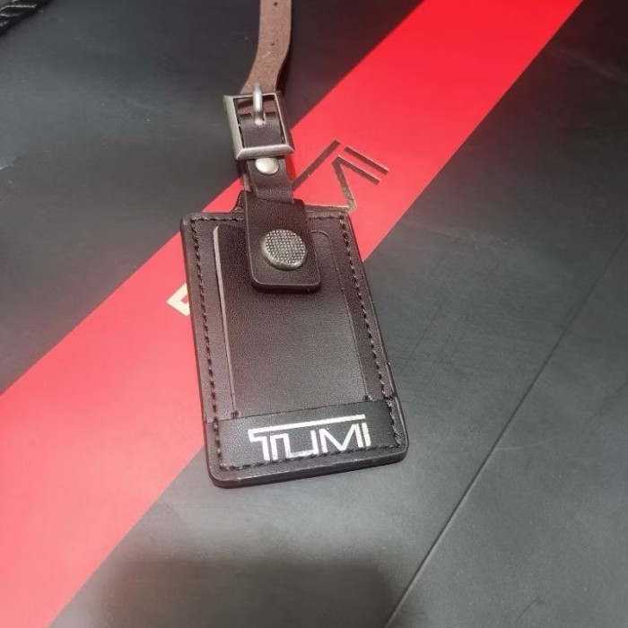 

TAG T U M I ACCESORIES NAME TAG