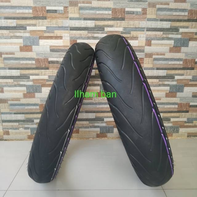 Sepasang ban seken tubles, ukuran 110-70 140-70 ring 17, merek MICHELIN