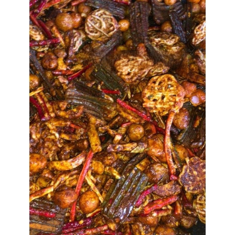 

Cemilan Seblak KERUPUK MIX ANEKA CAMPUR PEDAS CIKRUH 500GRAM Food Goreng