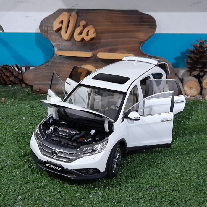 Die cast Honda CRV putih mainan anak skala 18