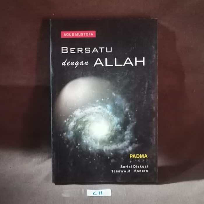 Bersatu dengan Allah - Agus Mustofa
