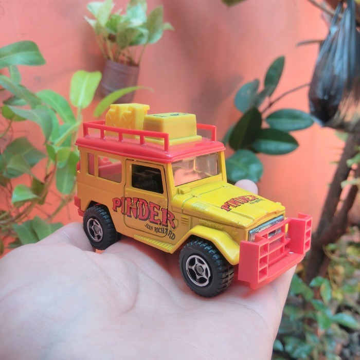 Majorette Toyota FJ40 4x4 Pinder 1/36 Loose Miniatur Mainan Diecast