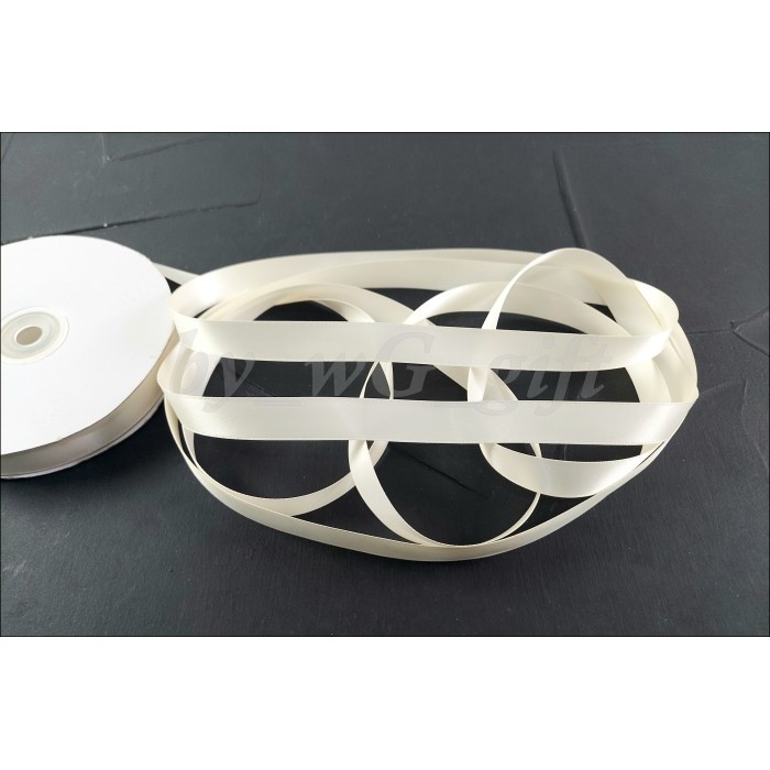 

Pita Satin Premium - Double Side/ Dua Sisi ; Broken White