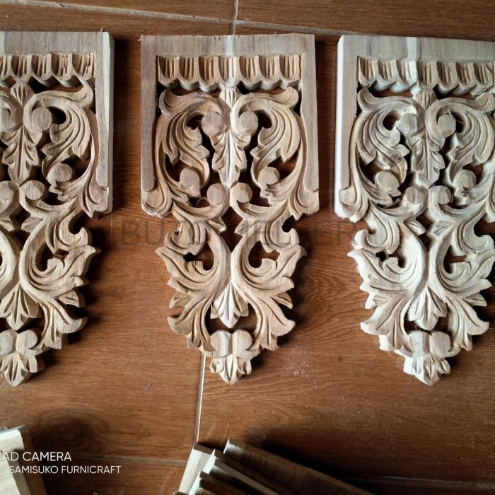 Ukiran tempel Soko joglo limasan BM2423