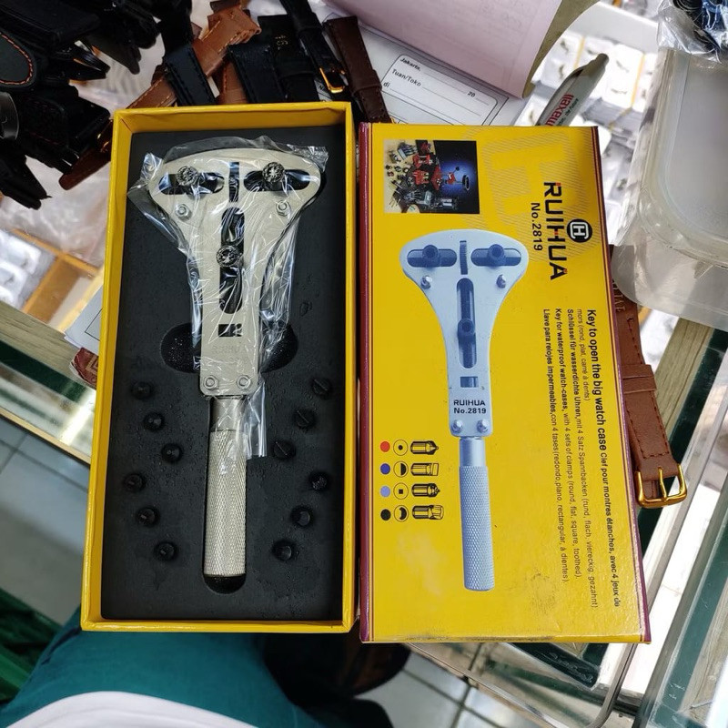 Promo Alat servis jam tangan alat pembuka tutup belakang jam tangan alat service set box original st