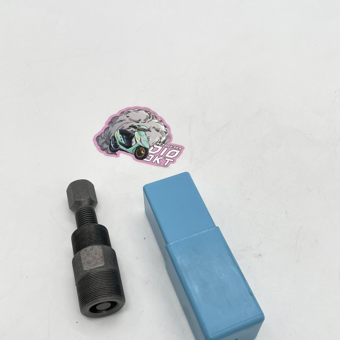 Trecker treker magnet honda dio