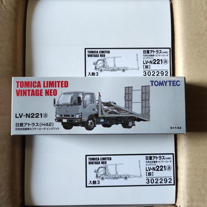 DIECAST TOMICA LV-N221a NISSAN ATLAS HANAMIDAI AUTO SAFETY LOADER BIG WIDE