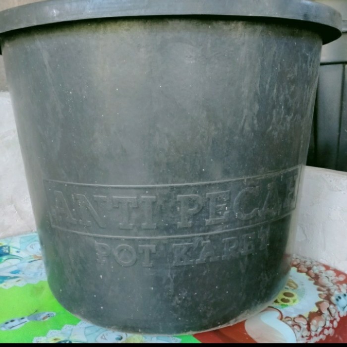 POT KARET ANTI PECAH DIAMETER 80 CM