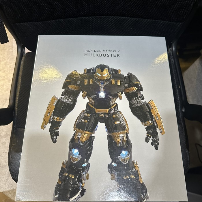 Comicave iron man ironman hulkbuster hulk buster mark44 mark 44 mk44 black edition version BIB perfe