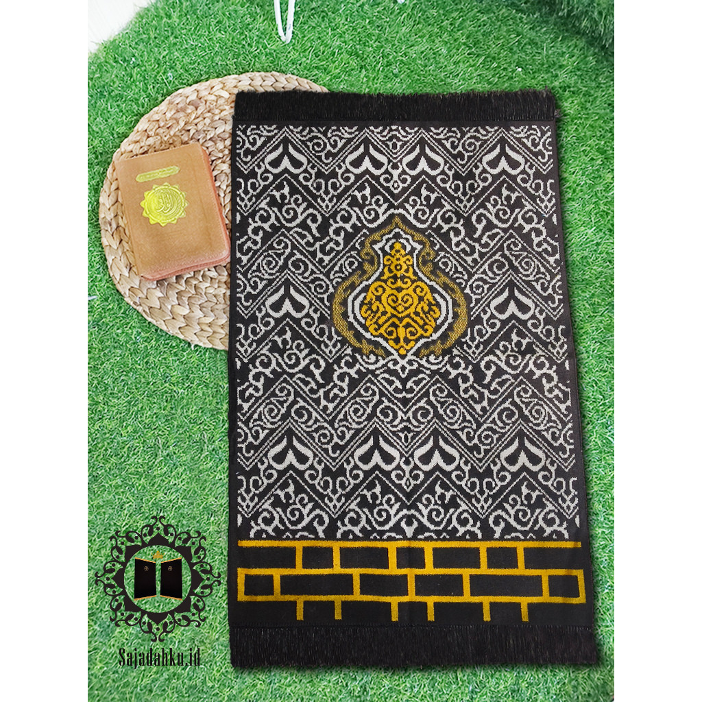 CADELAX_SHOP Sajadah mini kiswah anak/ muka bahan bludru tebal halus - Sajadah Grosir