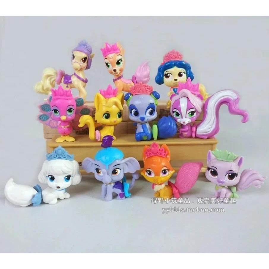 Genuine sney Princess Action Figure Palace Mini Pets Doll Pumpkin Rapunzel Cinderella Ornaments Acce