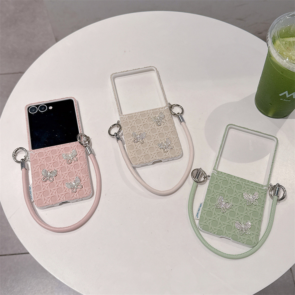 Casing Ponsel Pola Tenun Kupu-kupu Perak 3D Korea Mewah dengan Tali Kulit untuk Samsung Galaxy Z Fli