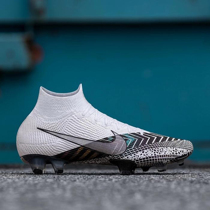 Sepatu Bola Nike Mercurial Vapor Superfly 360 Orange - hitam Putih, 39
